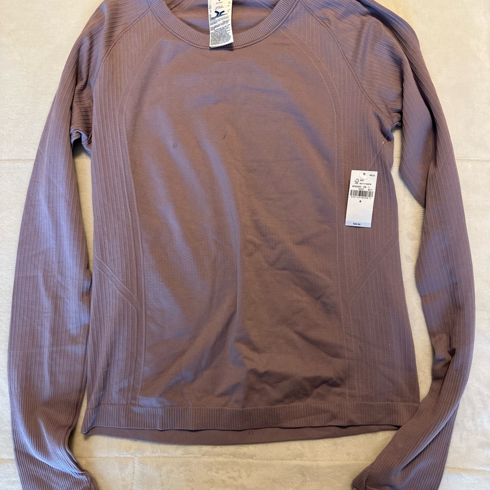 Old Navy Women's Go-Dry seamless long sleeve top size Small color:Ondine nwt